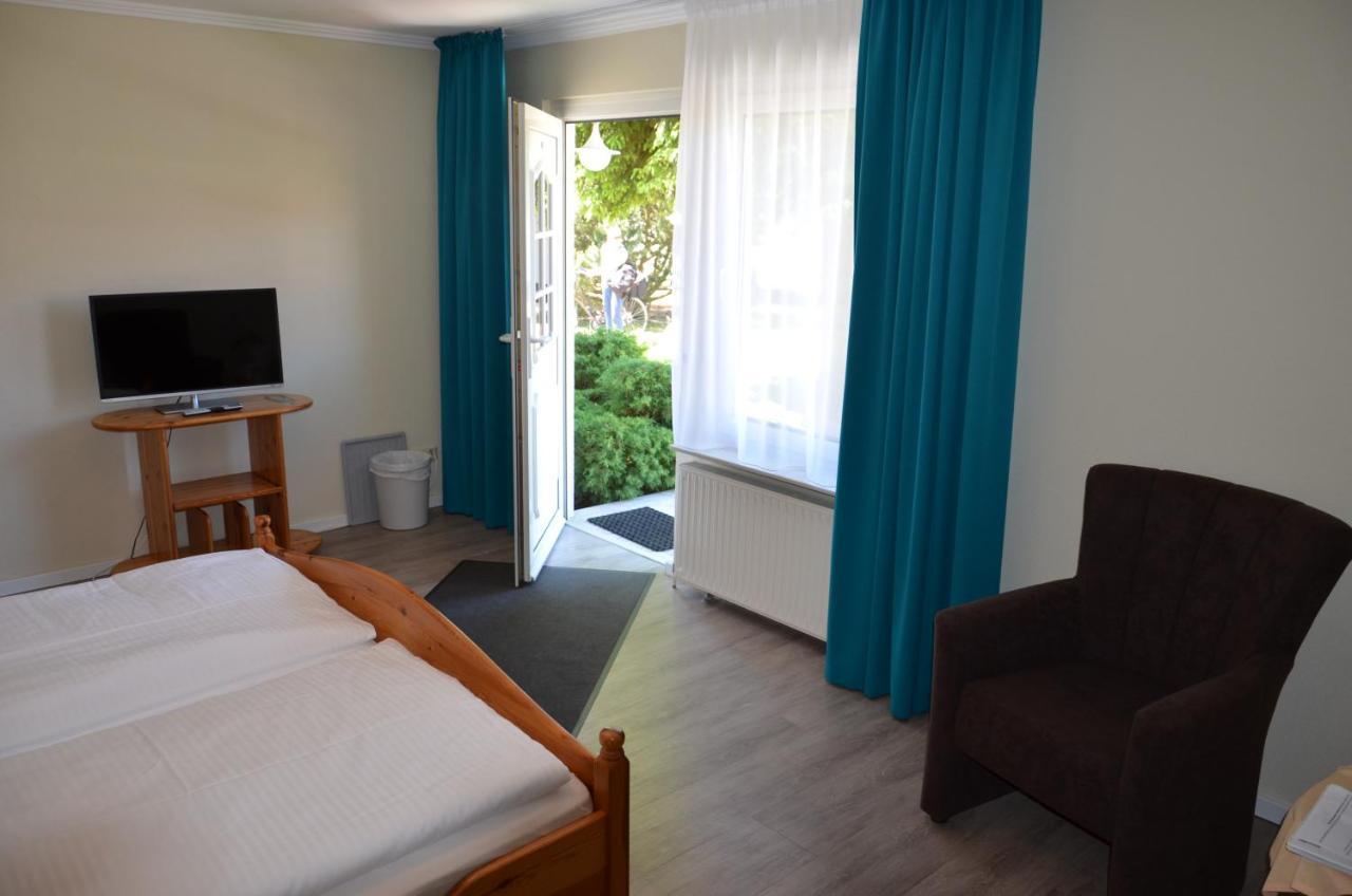 Hotel Pommerscher Hof ซินโนวิทซ์ ภายนอก รูปภาพ