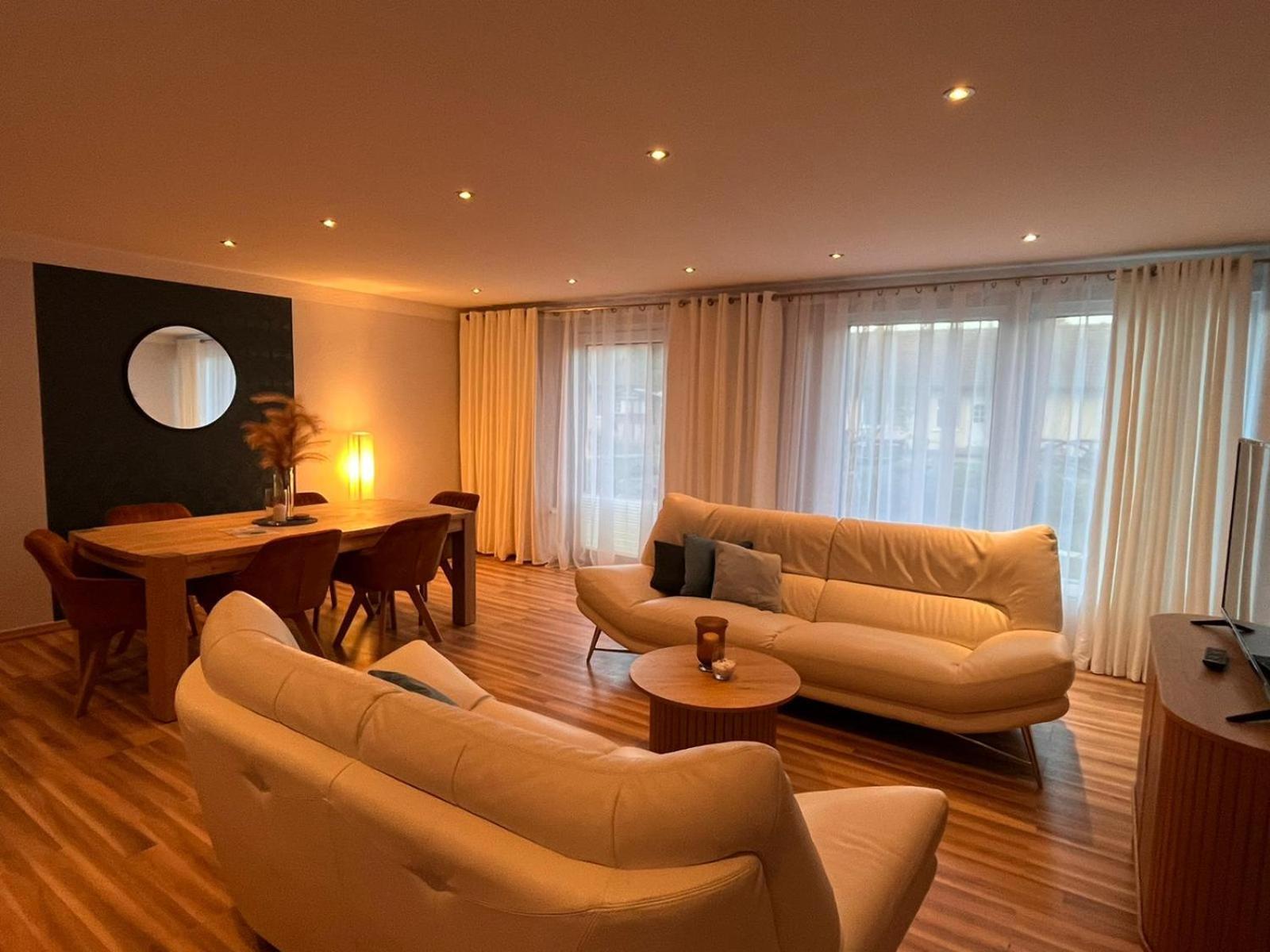Hotel Pommerscher Hof ซินโนวิทซ์ ภายนอก รูปภาพ