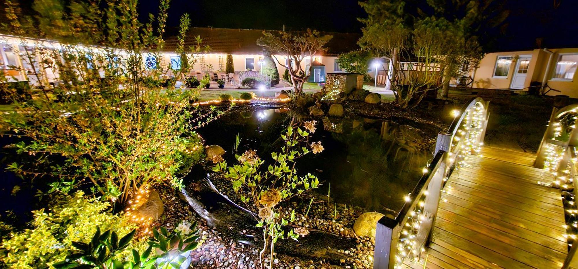 Hotel Pommerscher Hof ซินโนวิทซ์ ภายนอก รูปภาพ