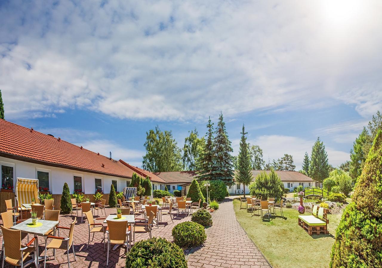Hotel Pommerscher Hof ซินโนวิทซ์ ภายนอก รูปภาพ